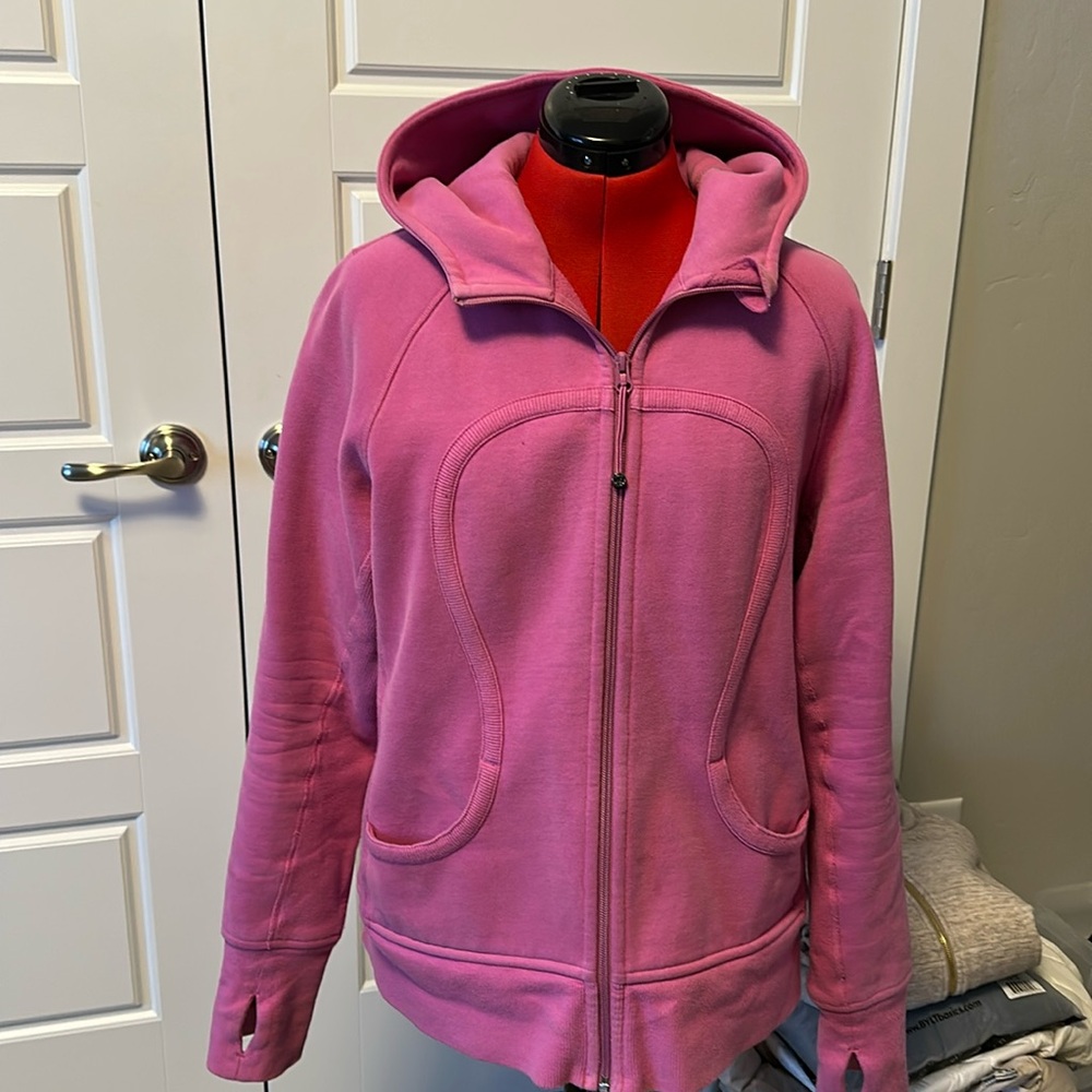 Women’s Lululemon scuba zip up sweatshirt